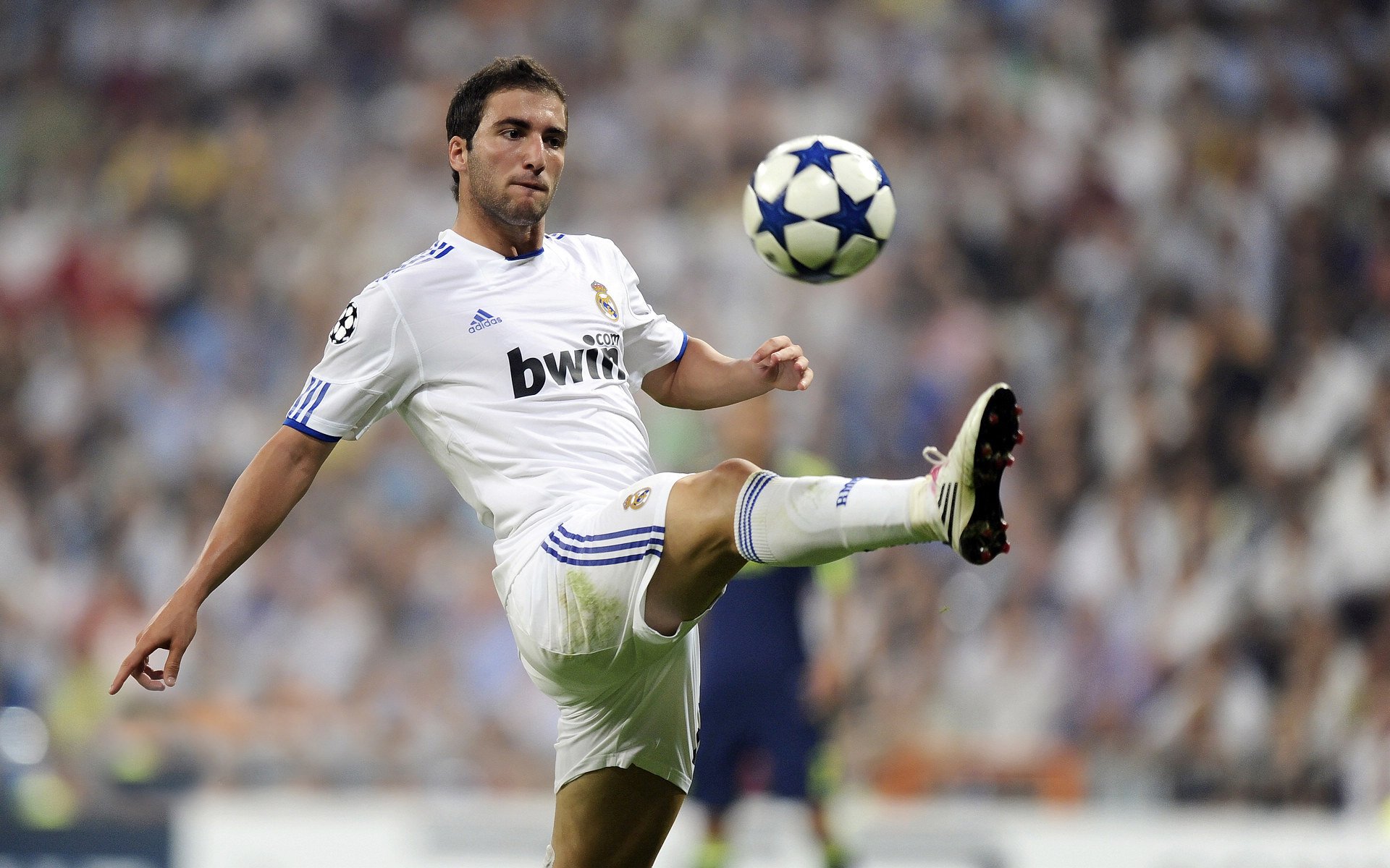 世界杯2026-文班亚马，当法国天才用一记火锅，煮沸了整座上海滩