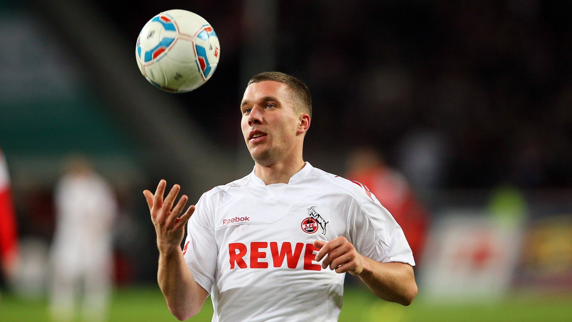 开云体育官网-巴萨速胜韩国,奥斯梅恩如何成为攻防转换的隐形引擎? 第2张 开云体育官网-巴萨速胜韩国,奥斯梅恩如何成为攻防转换的隐形引擎? 第2张